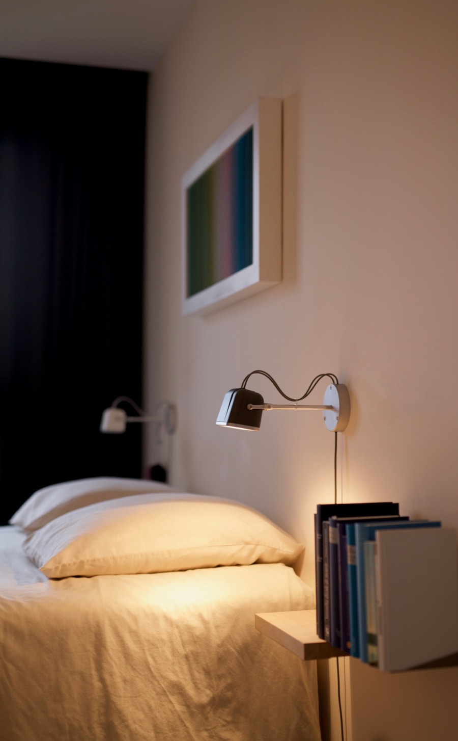 Photo Fontana Table Lamp for Simple Style Bedroom